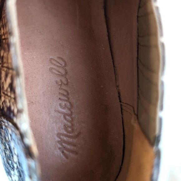 Madewell Sonia Low Chelsea Python Embossed Genuine Leather Ankle Booties Size 8 - Picture 5 of 15